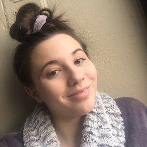 Meet your Posher, Grace